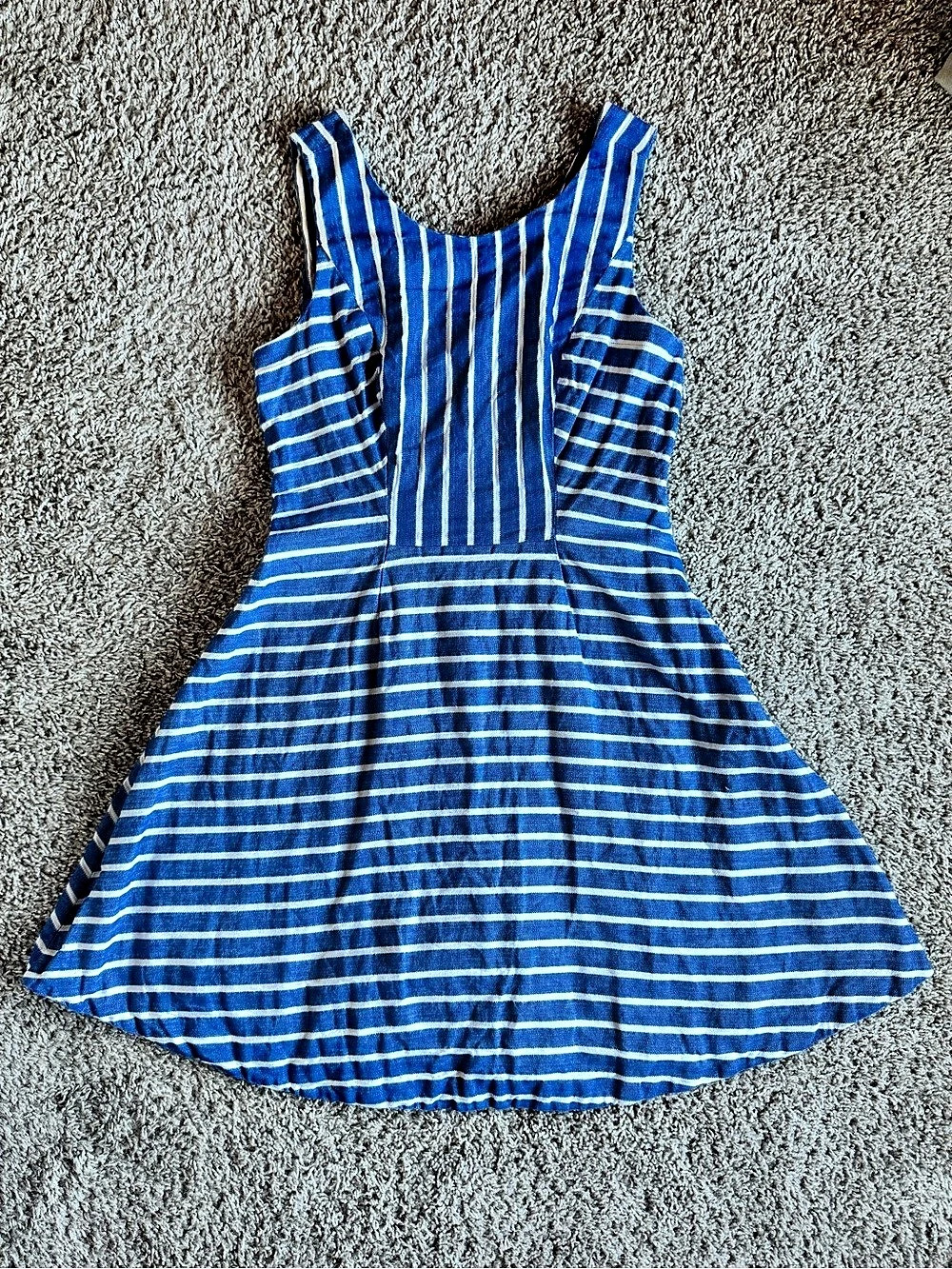 Vineyard Vines Dress